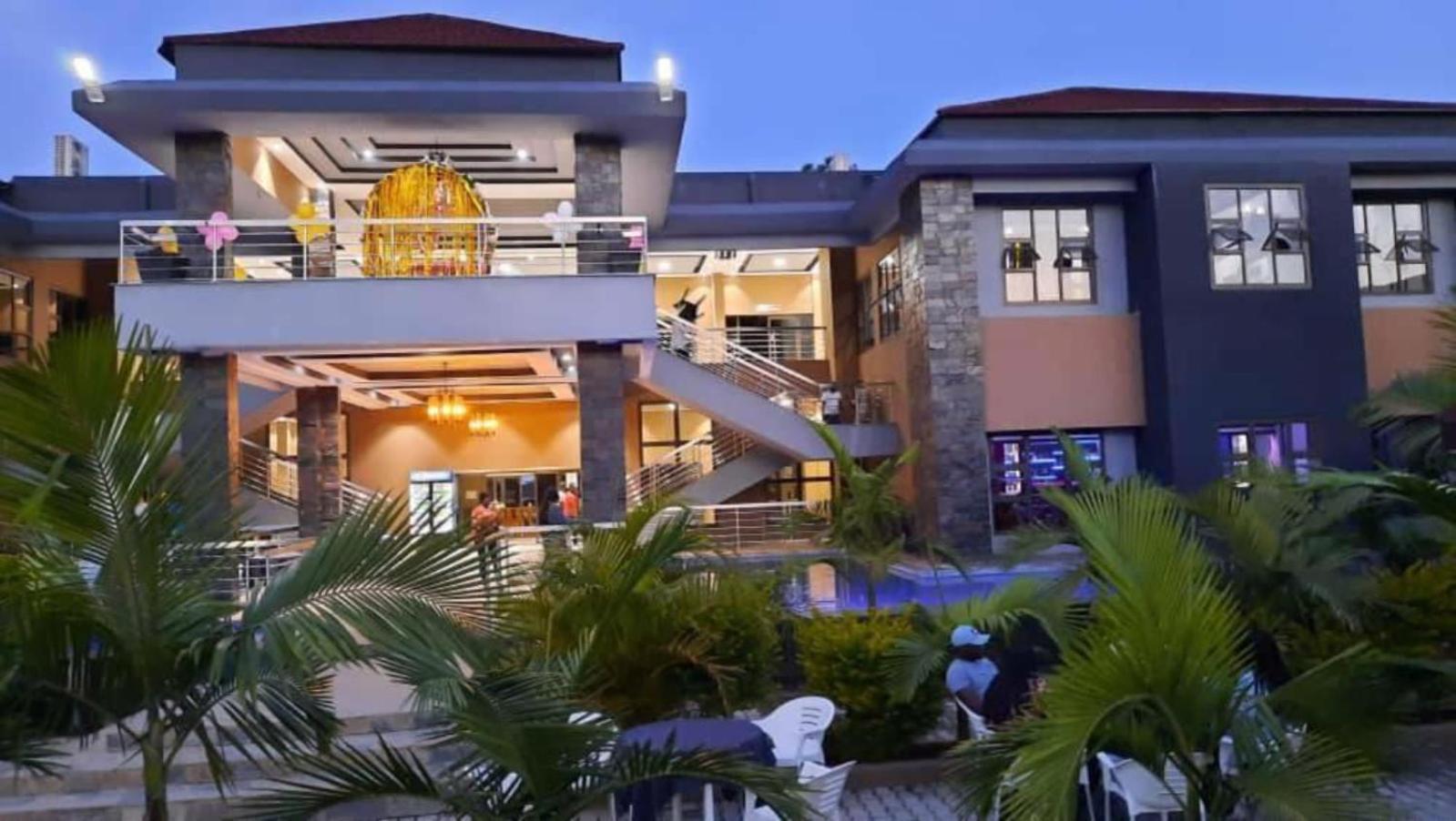 Palm Kalash Hotel Lusaka Exterior photo